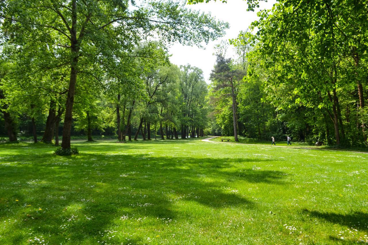Munich Oktoberfest Glamping Hotel Bagian luar foto