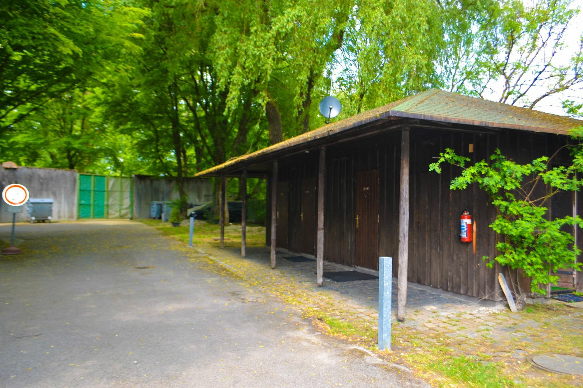 Munich Oktoberfest Glamping Hotel Bagian luar foto
